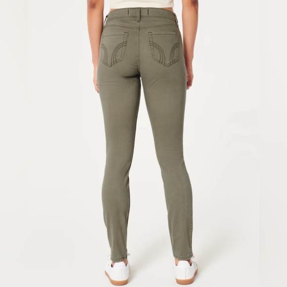 Hollister High-Rise Olive Green Super Skinny Jeans size 4/5L - Picture 4 of 4